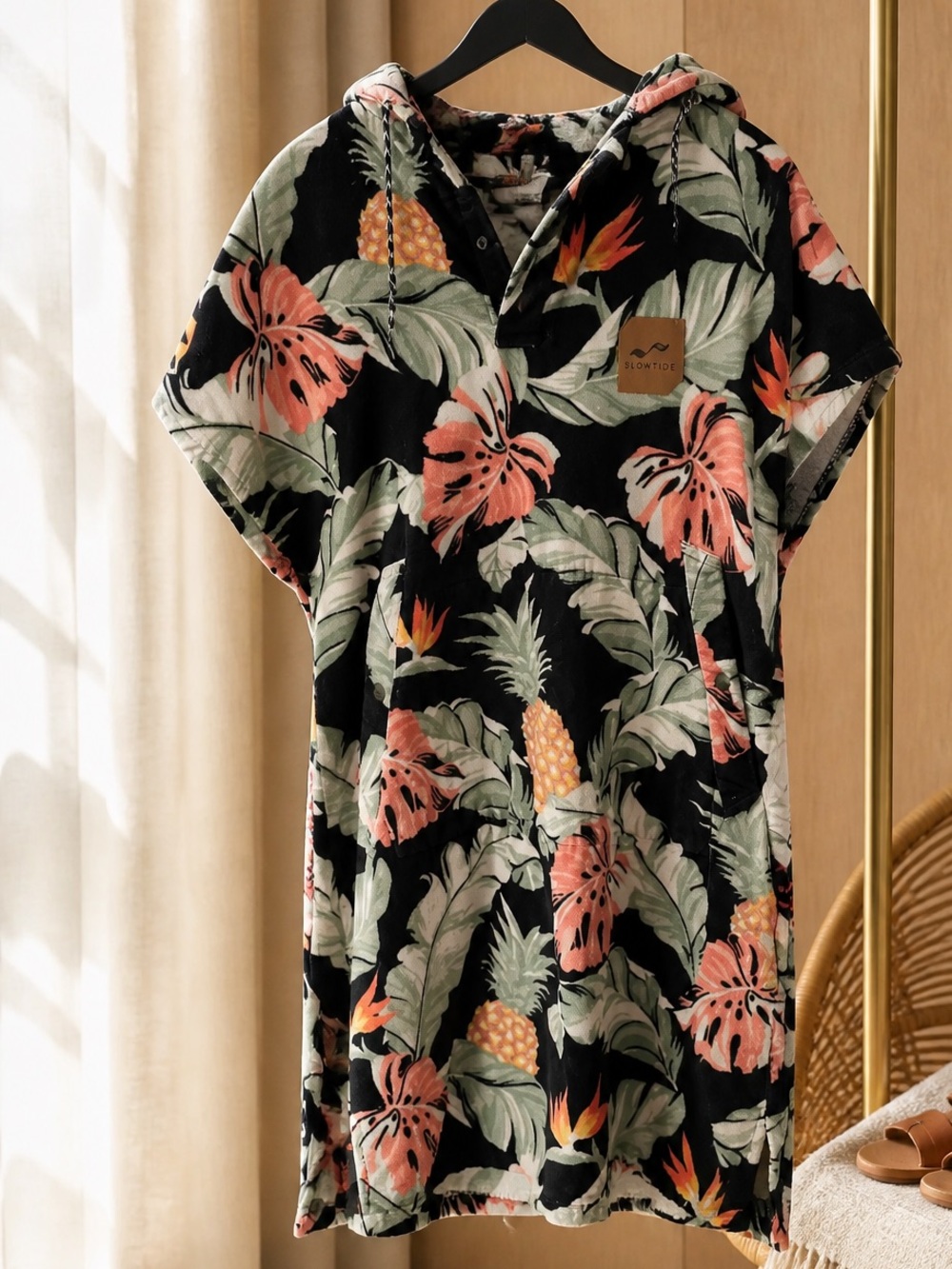 Blondie Tropical Pineapple Hooded Beach Towel - Black/Coral
